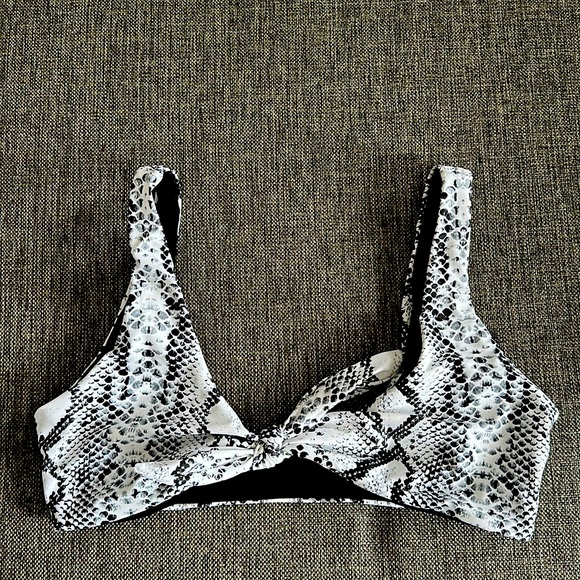 Zaful Other - Snake skin bathing suit top. Size 8. Worn once, great condition.